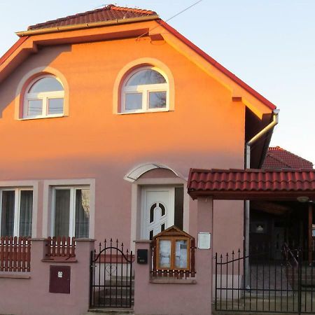 Penzion - Peri Hokovce Exterior foto